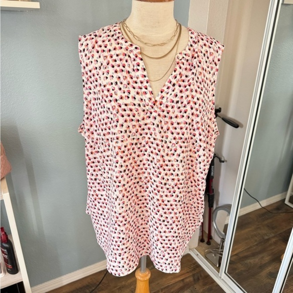 COPY - Sleeveless work top